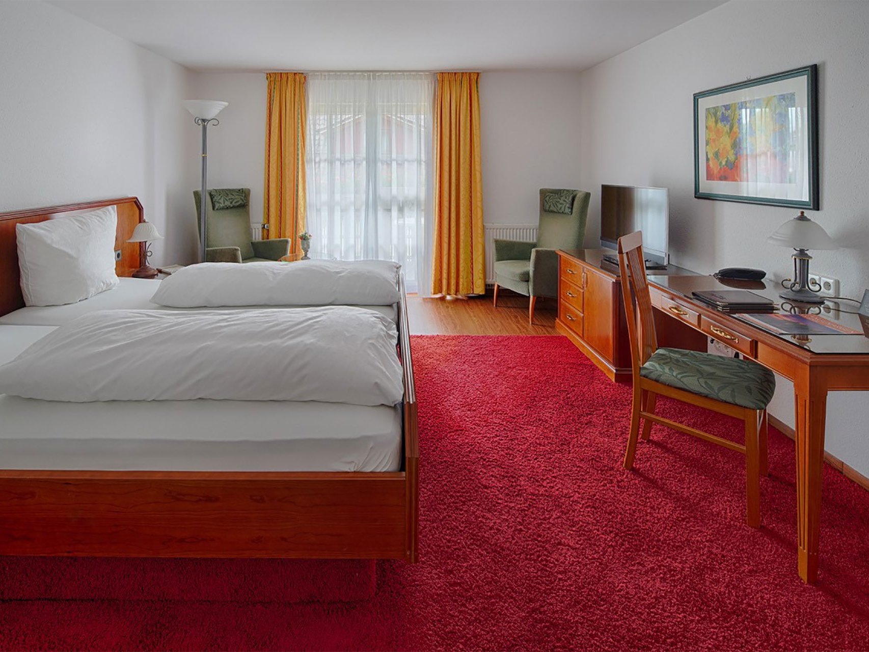 Doppelzimmer Kategorie 1 mit Seeblick des Hotels Seeperle am Bodensee.